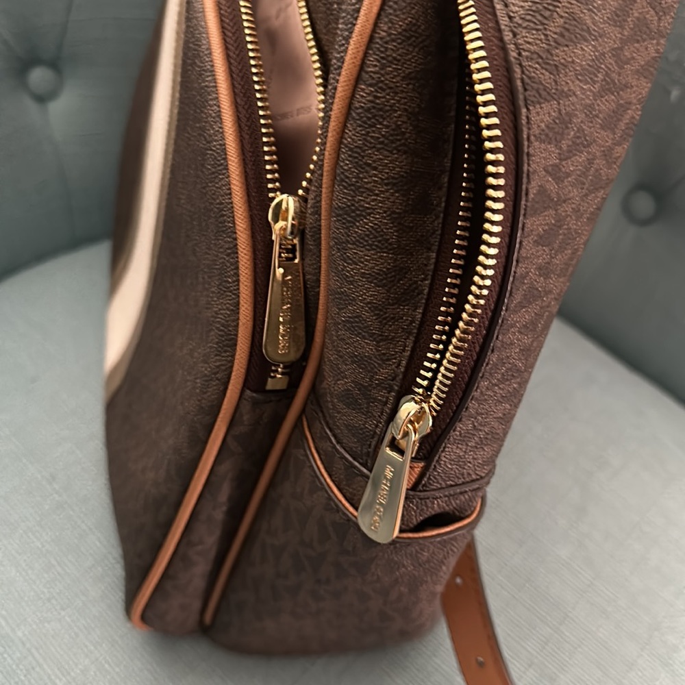 Michael Kors Backpack authentic - Picture 12 of 12